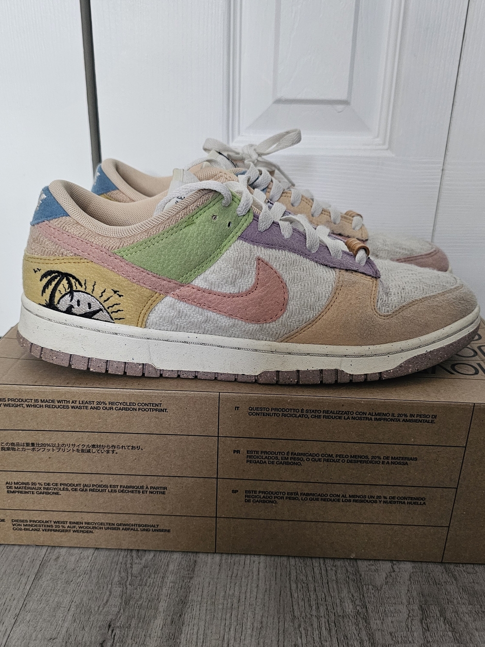 Nike Dunk Low SE Pastel Multi Colorway Sneakers - Picture 4 of 4